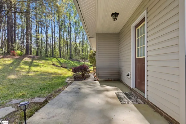$209,900 | 206 Haltiwanger Road, Greenwood, SC 29649