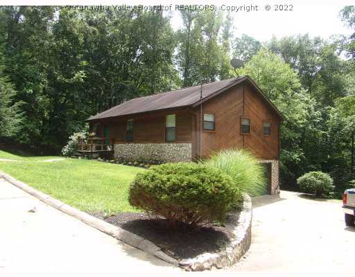 126 Springlea Hills Road Winfield, WV 25213 - Photo 1 of 8 Exterior Front.