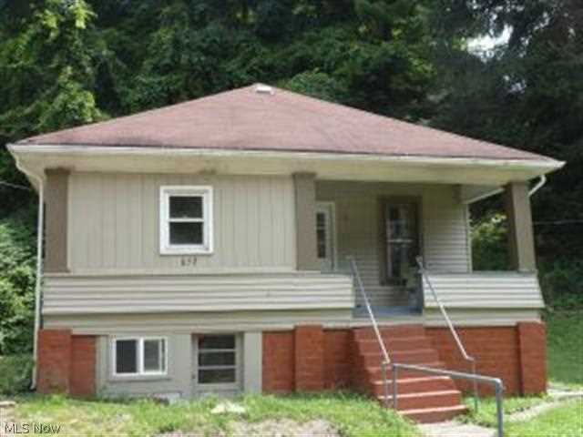657 Cemetery Road Martins Ferry, OH 43935 - Photo 1 of 1 Gallery Image 1