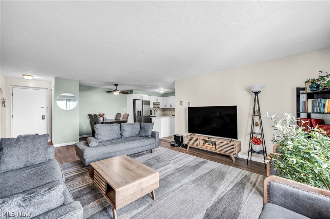 3400 Wooster Road, Unit 614 Rocky River, OH 44116 - Photo 10 of 32