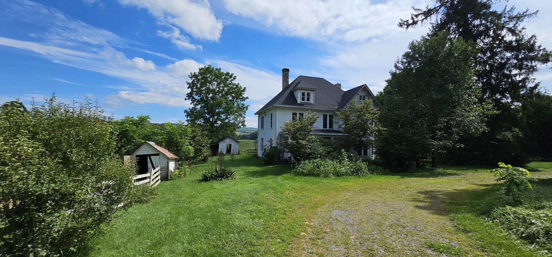 2900 Floyd Highway North Floyd, VA 24091 - Photo 8 of 50 a front view of a house with garden