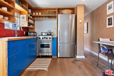 $1,035,000 | 52 Paradise Cove Road, Malibu, CA 90265