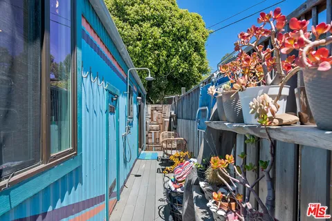 $1,035,000 | 52 Paradise Cove Road, Malibu, CA 90265