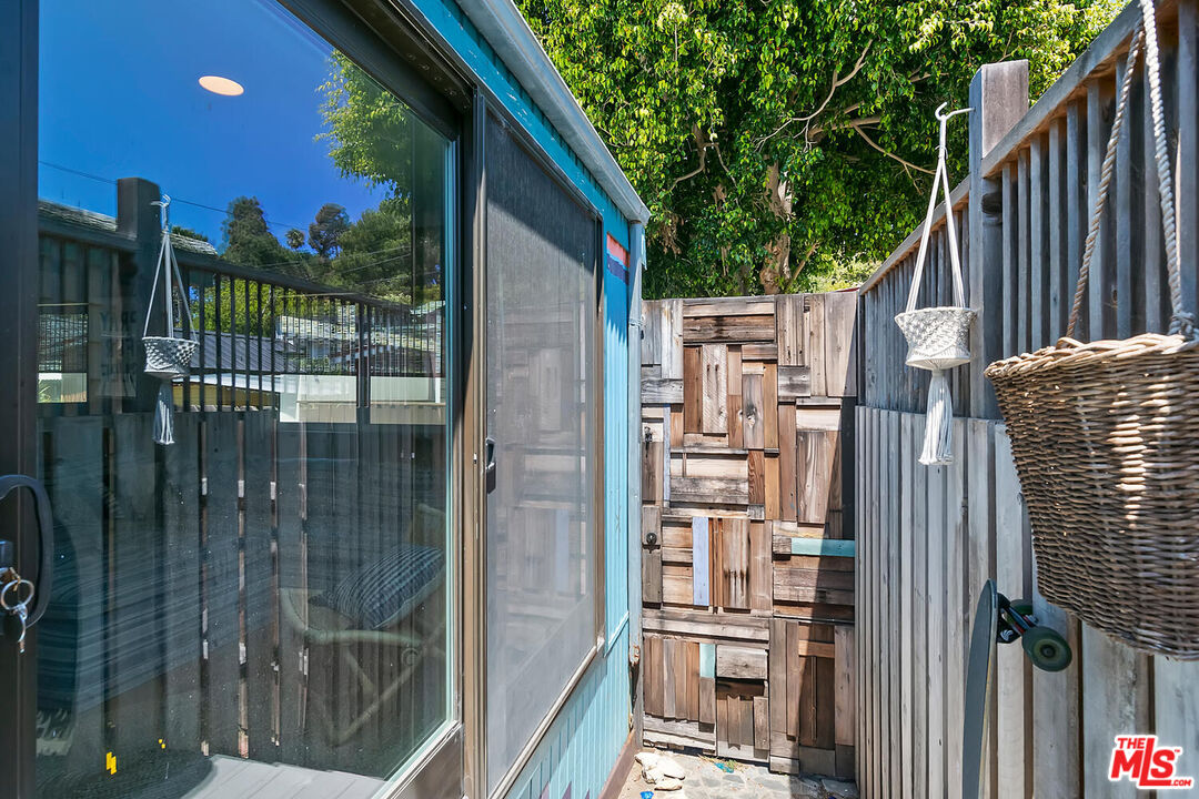 52 Paradise Cove Road Malibu, CA 90265 - Photo 28 of 39