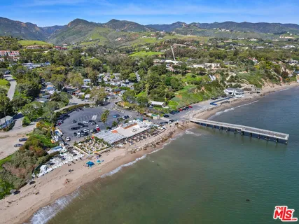 $1,035,000 | 52 Paradise Cove Road, Malibu, CA 90265