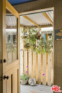 $1,035,000 | 52 Paradise Cove Road, Malibu, CA 90265