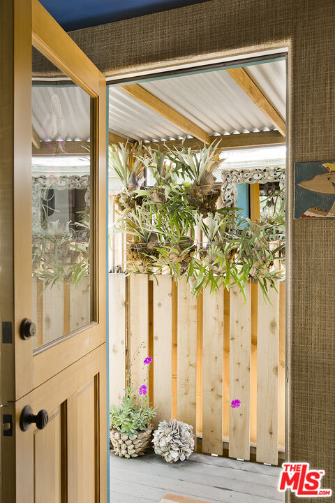 52 Paradise Cove Road Malibu, CA 90265 - Photo 8 of 39