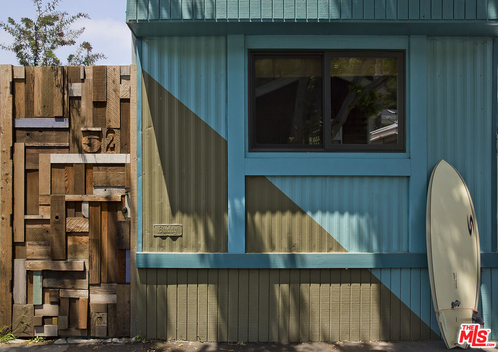 52 Paradise Cove Road Malibu, CA 90265 - Photo 9 of 39