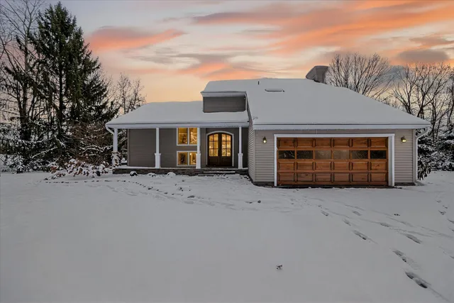 $970,000 | 17490 G-Drive North, Marshall, MI 49068