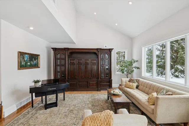 $970,000 | 17490 G-Drive North, Marshall, MI 49068