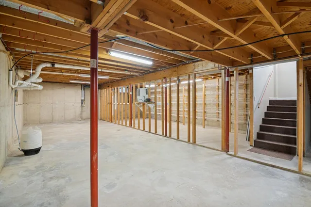 $970,000 | 17490 G-Drive North, Marshall, MI 49068