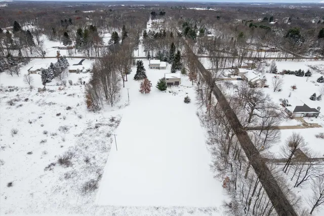 $970,000 | 17490 G-Drive North, Marshall, MI 49068