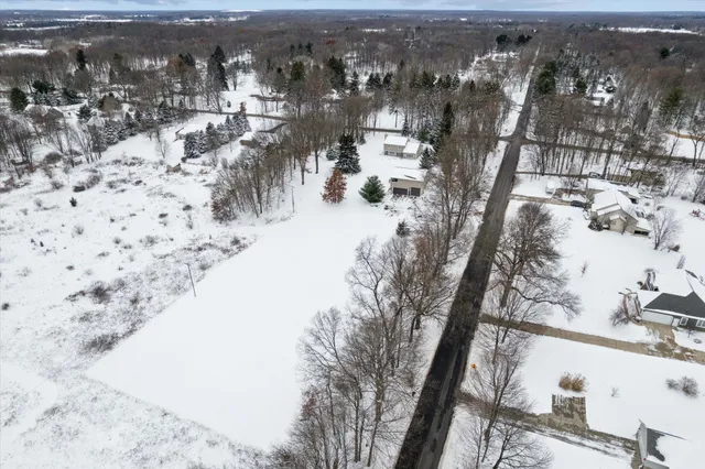 $970,000 | 17490 G-Drive North, Marshall, MI 49068