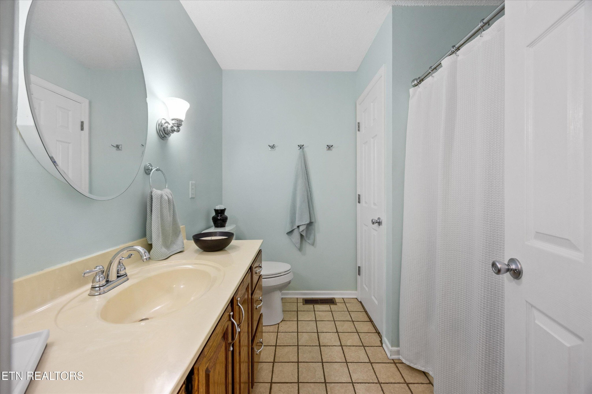 513 Hardin Road Kodak, TN 37764 - Photo 13 of 41 Gallery Image 13
