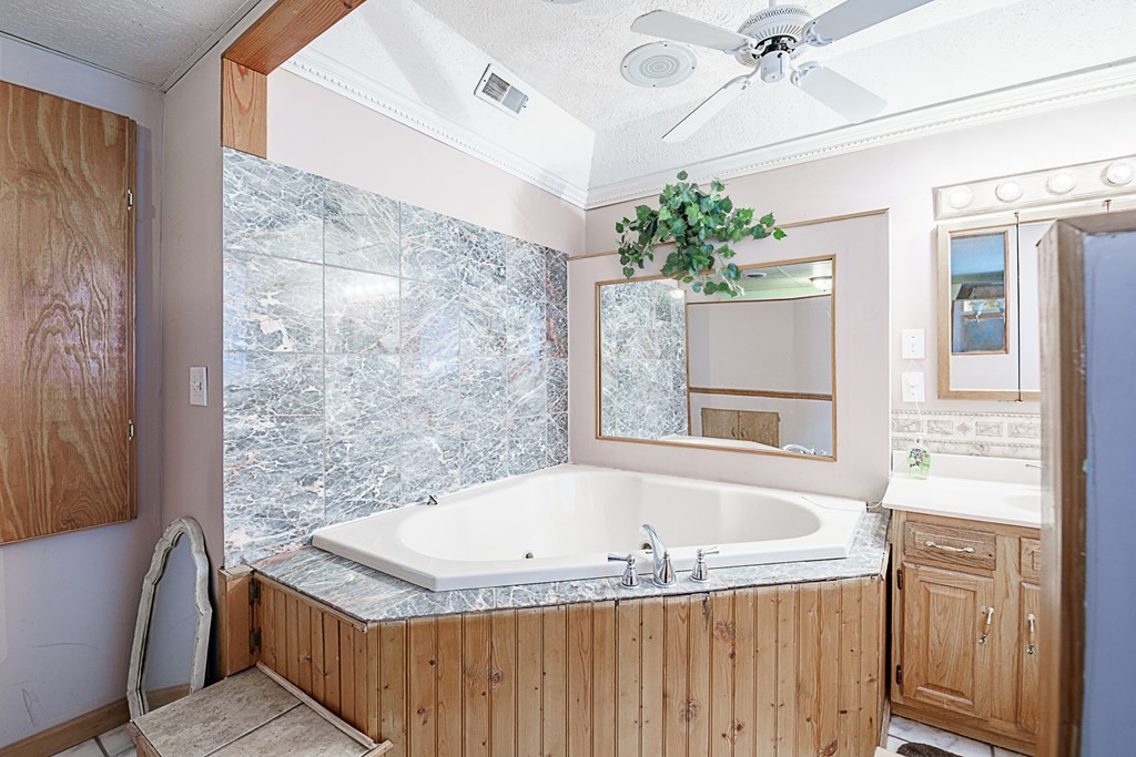 105 Wells Road Powell, TN 37849 - Photo 7 of 20 Gallery Image 7
