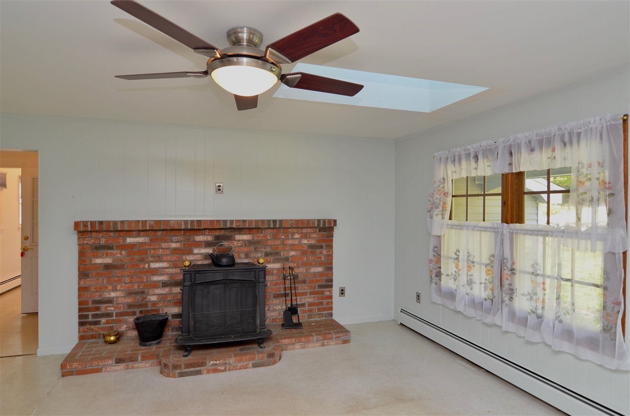 26 Juniper Meadow Road Danbury, NH 03230 - Photo 3 of 20