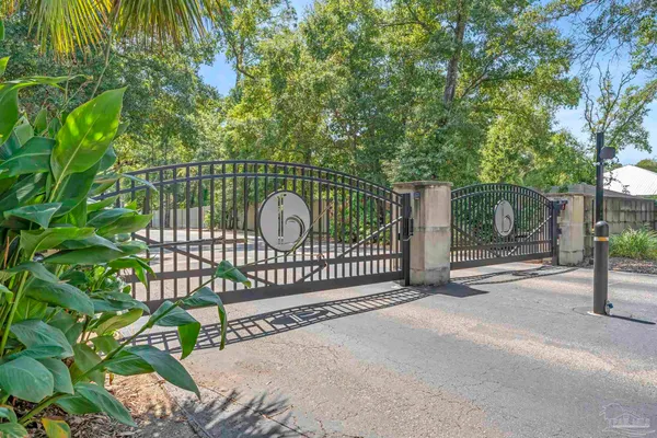 $1,800,000 | 28250 Canal Road, Unit 905, Orange Beach, AL 36561