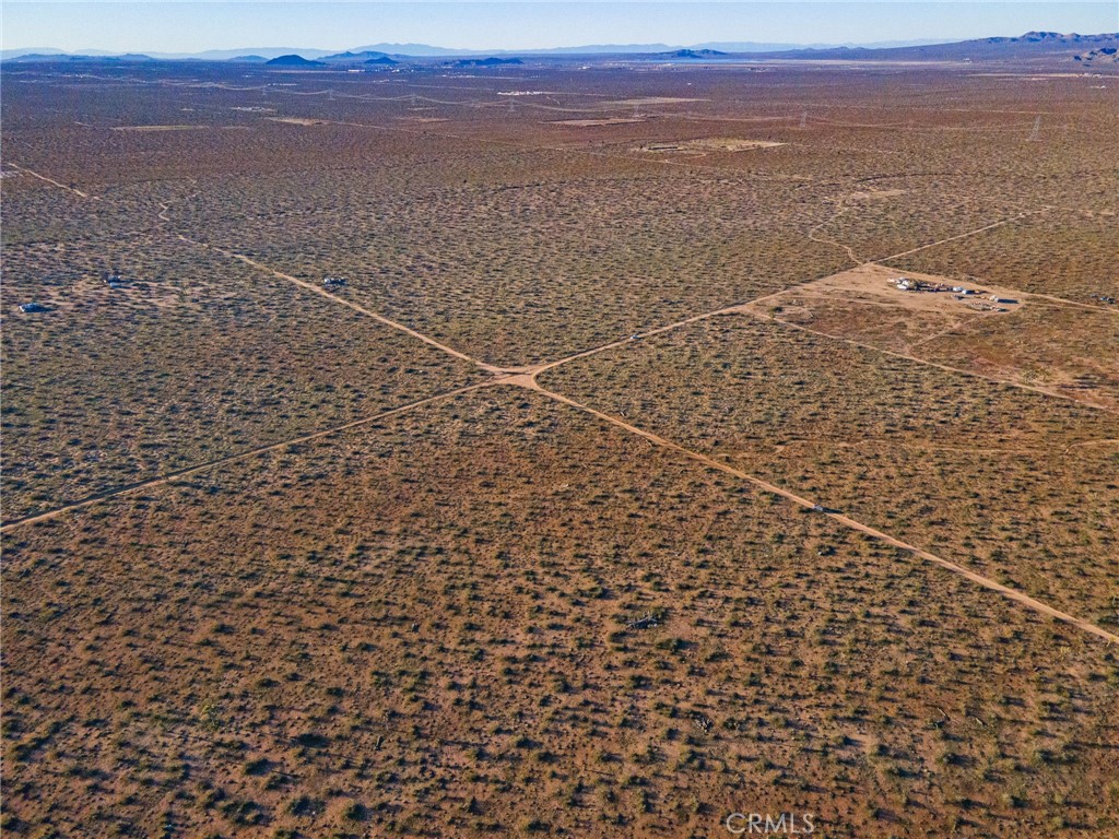 123 Tumbleweed Road Adelanto, CA 92301 - Photo 16 of 23