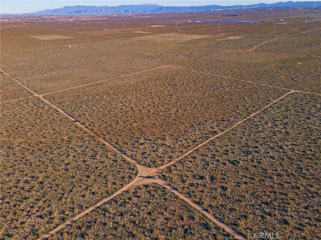 123 Tumbleweed Road Adelanto, CA 92301 - Photo 17 of 23 a view of a bathroom with an ocean beach