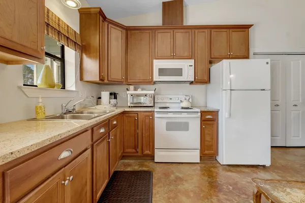 $750,000 | 8701 Salem Road, Quincy, FL 32352