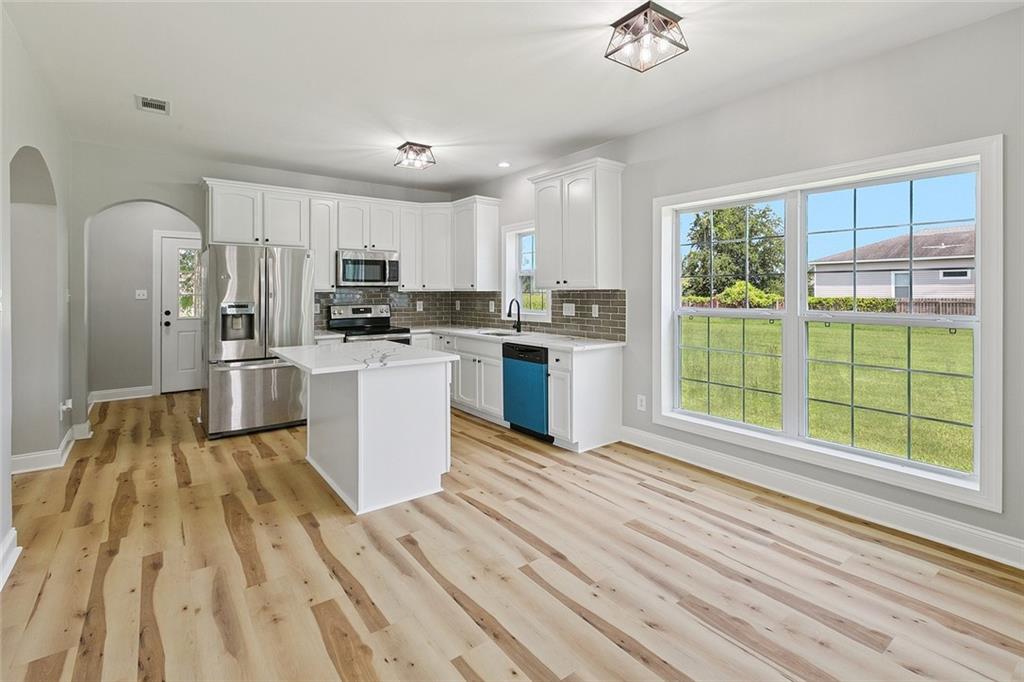 1404 Alexander Avenue Arabi, LA 70032 - Photo 11 of 27