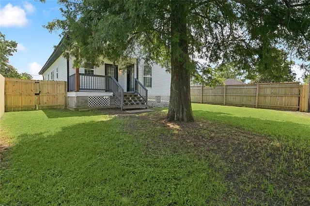 $229,000 | 1404 Alexander Avenue, Arabi, LA 70032