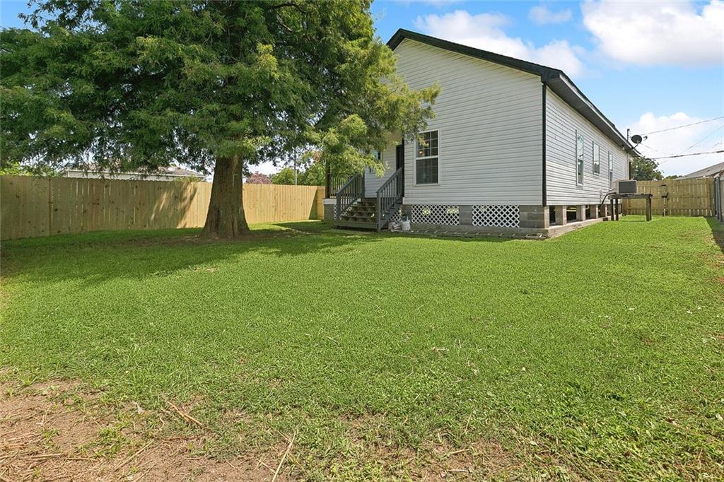 1404 Alexander Avenue Arabi, LA 70032 - Photo 26 of 27