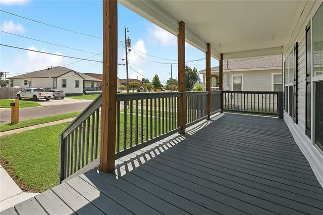 $229,000 | 1404 Alexander Avenue, Arabi, LA 70032