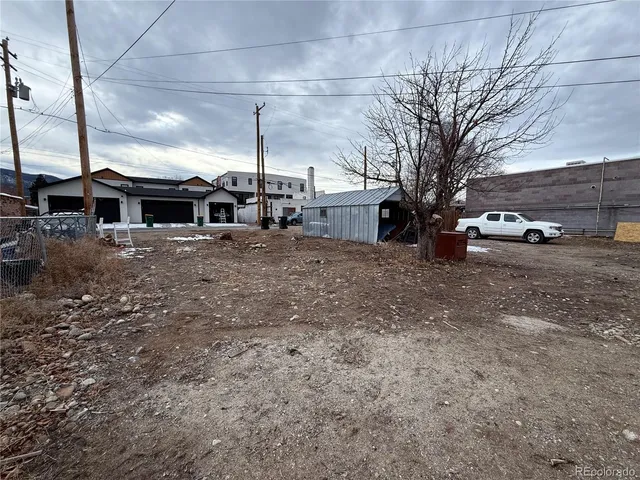 a view of a house with a snow
