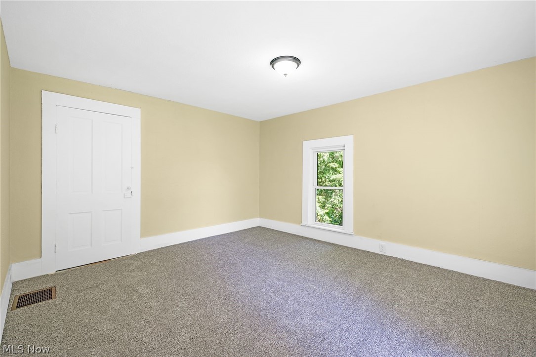 15150 Smith Road Summitville, OH 43962 - Photo 23 of 26