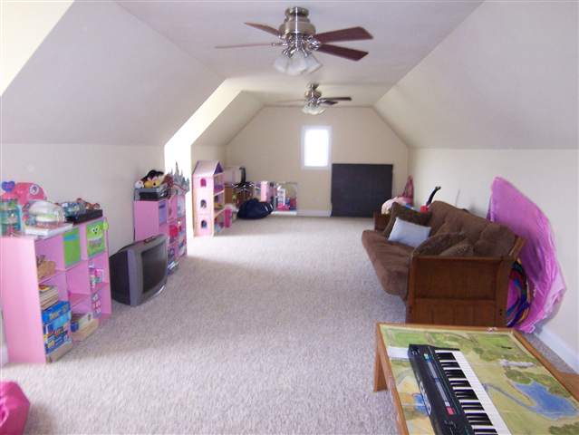 24349 Cooper Road Morton, IL 61550 - Photo 10 of 15 Gallery Image 10