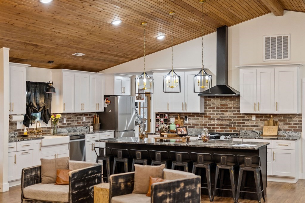 240 Bob Ledbetter Road Livingston, TN 38570 - Photo 18 of 62