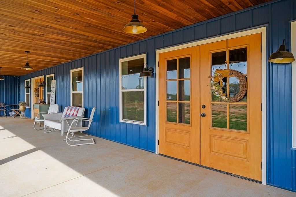 240 Bob Ledbetter Road Livingston, TN 38570 - Photo 5 of 62