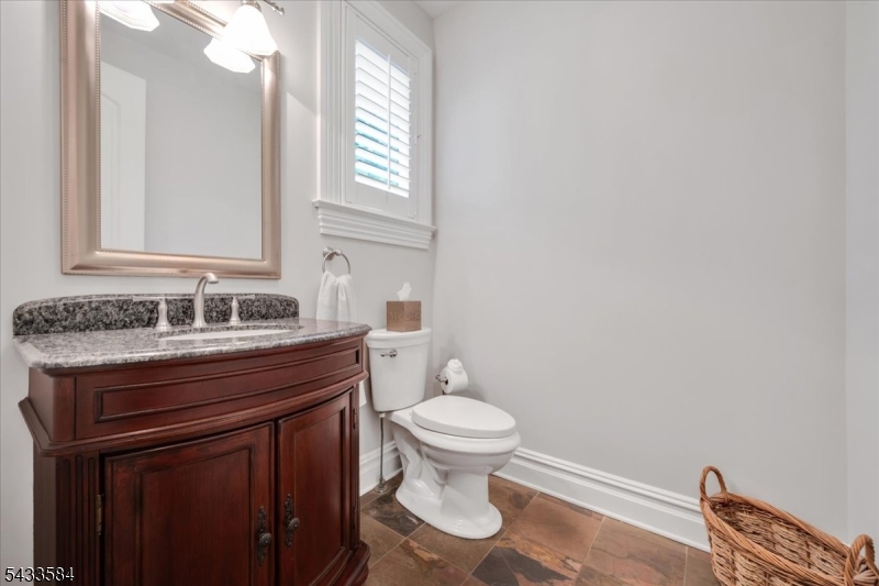 1296 Mt Vernon Road Bridgewater, NJ 08807 - Photo 16 of 48