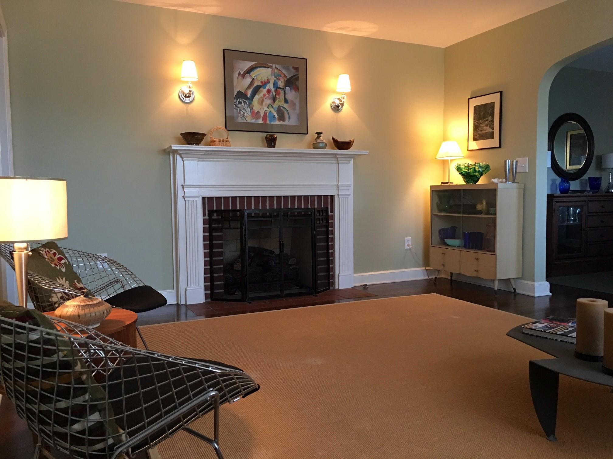 24 Charlestowne Road Charleston, SC 29407 - Photo 2 of 17 Living Room