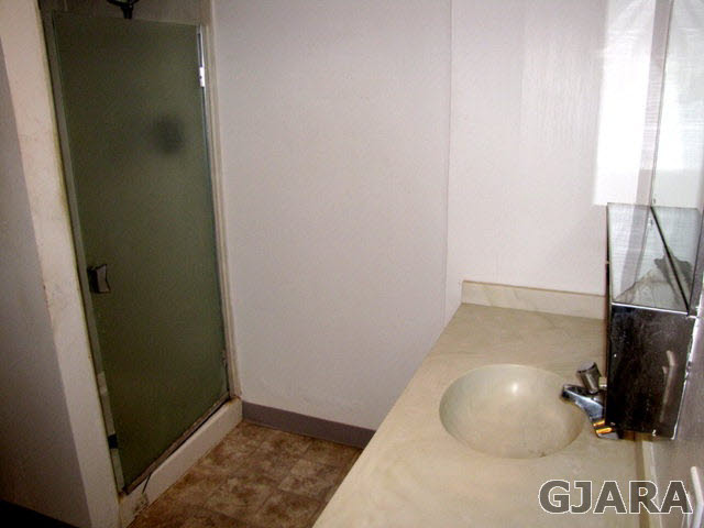 998 21 Road Grand Junction, CO 81505 - Photo 16 of 26 a bathroom with a sink
