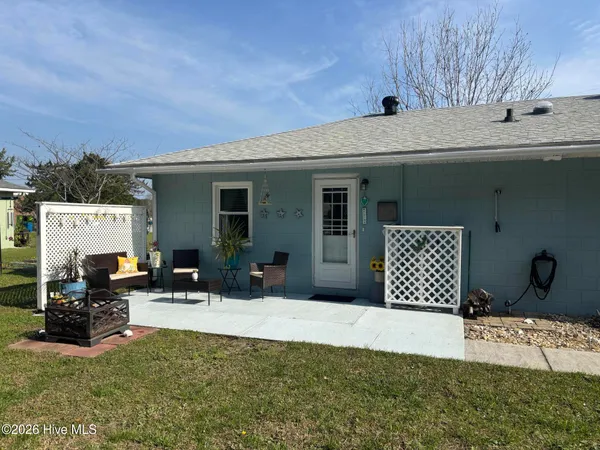 $289,000 | 923 North Yaupon Terrace, Morehead City, NC 28557