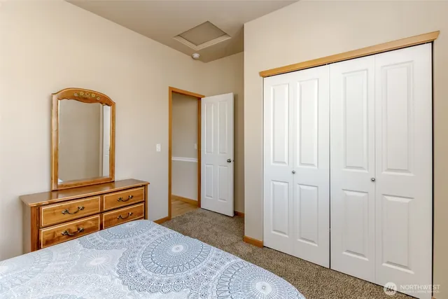 $449,999 | 1113 O'Farrell Lane Northwest, Orting, WA 98360