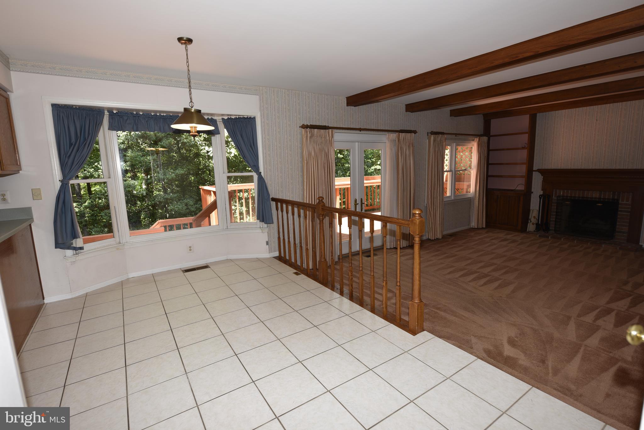 11634 Deer Forest Road Reston, VA 20194 - Photo 8 of 27 Another view of EIK and family room