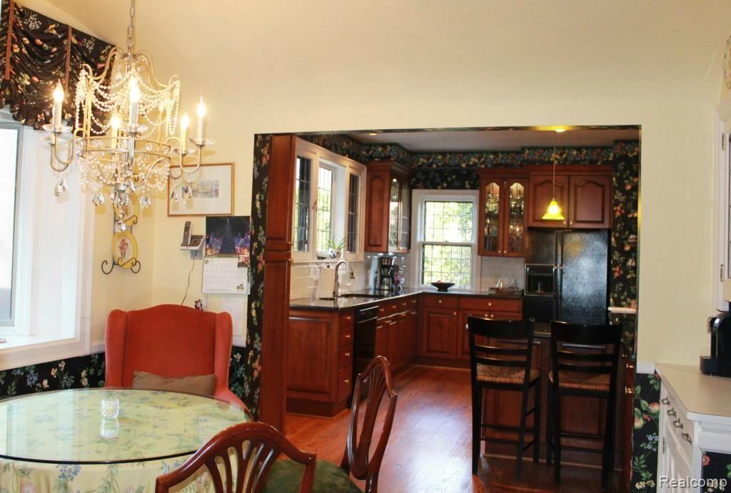 1021 Yorkshire Road Grosse Pointe, MI 48230 - Photo 20 of 54 Yorkshire 1021 047.jpg