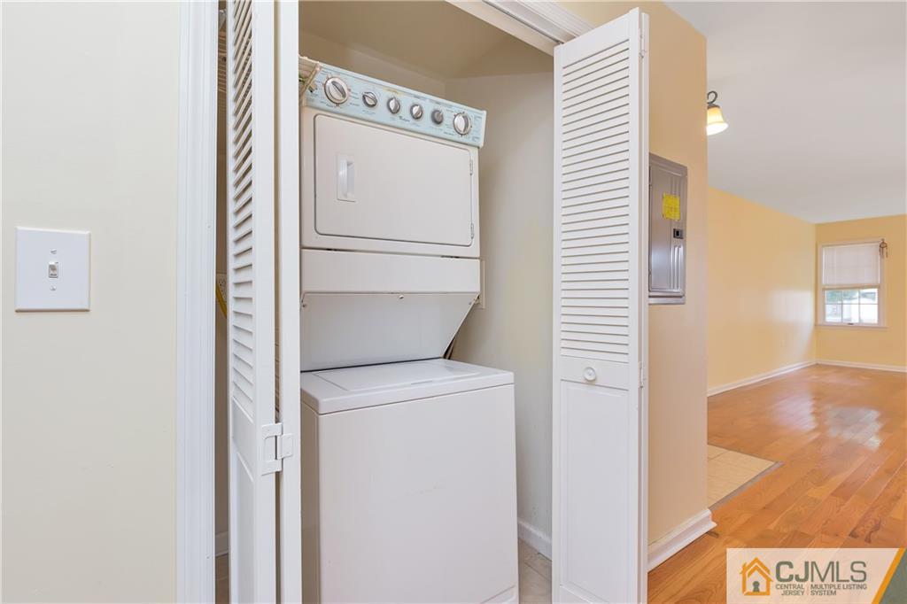 810 Edpas Road, Unit 810 New Brunswick, NJ 08901 - Photo 12 of 15 a view of washer and dryer