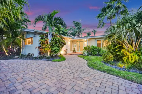 $925,000 | 1743 Northeast 26th Drive, Wilton Manors, FL 33334