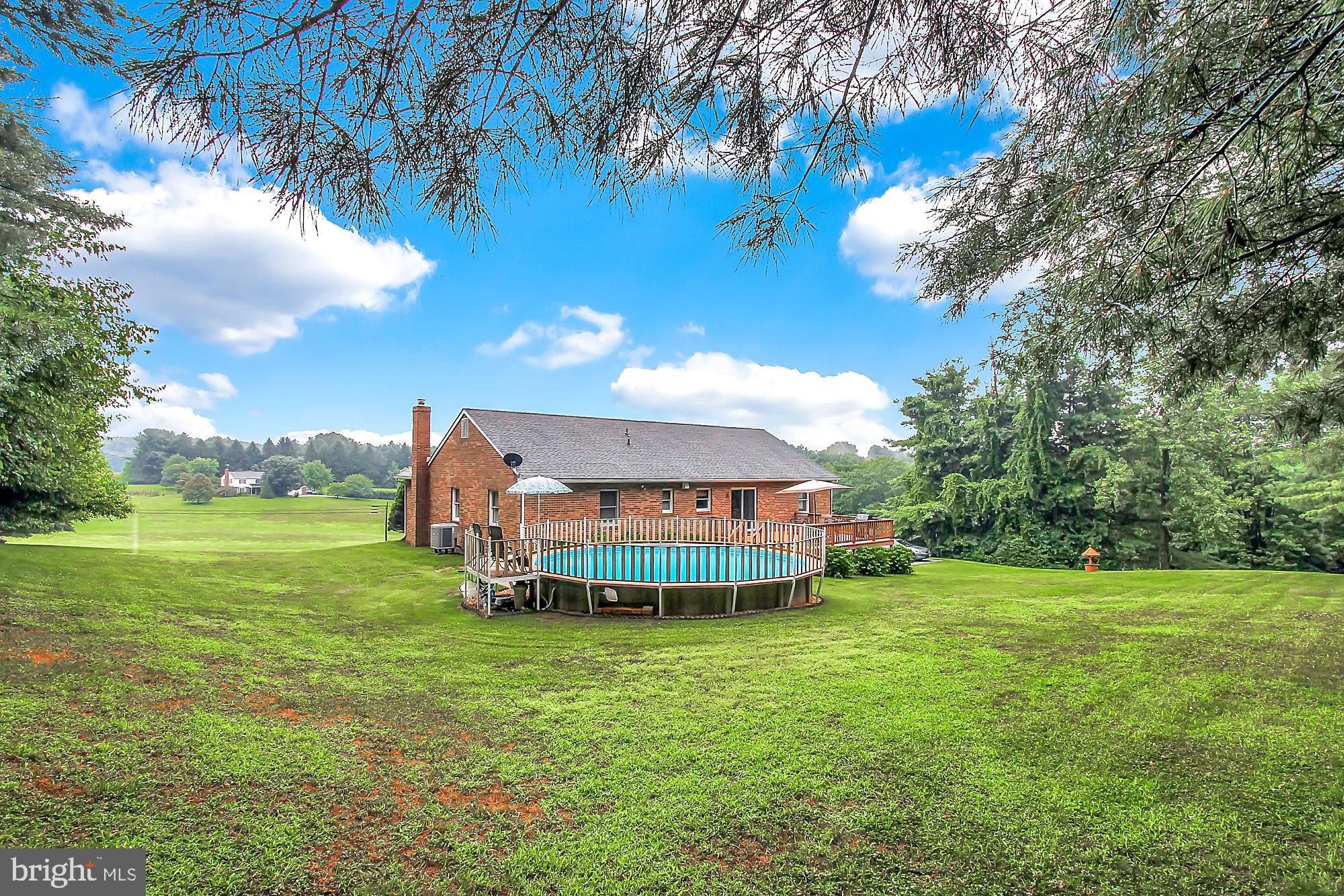 2712 Garrett Road White Hall, MD 21161 - Photo 41 of 48 Rear view