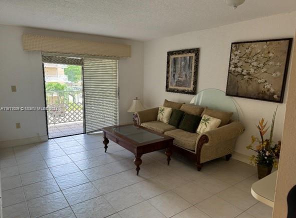 8517 Northwest 7th Street, Unit 304 Miami, FL 33126 - Photo 3 of 6