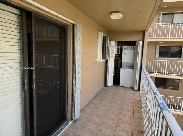 $319,900 | 8517 Northwest 7th Street, Unit 304, Miami, FL 33126