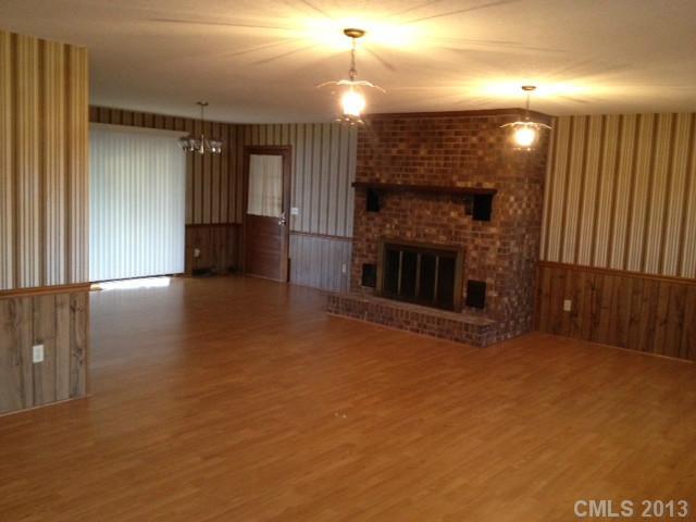 545 Harbor Road Norwood, NC 28128 - Photo 4 of 15 Gallery Image 4