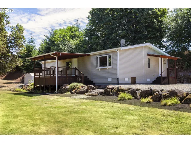 $595,000 | 16428 South Buckner Creek Road, Beavercreek, OR 97004