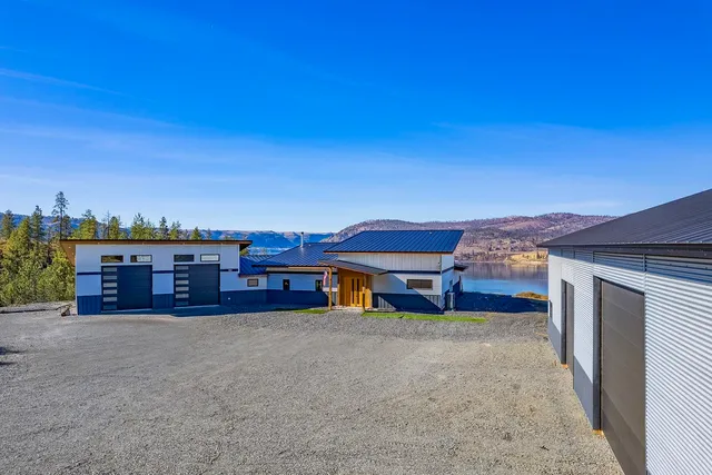 $1,500,000 | 29249 Rock Land Way East, Unit 29249 ROCK LAND WAY EAST, Seven Bays, WA 99122