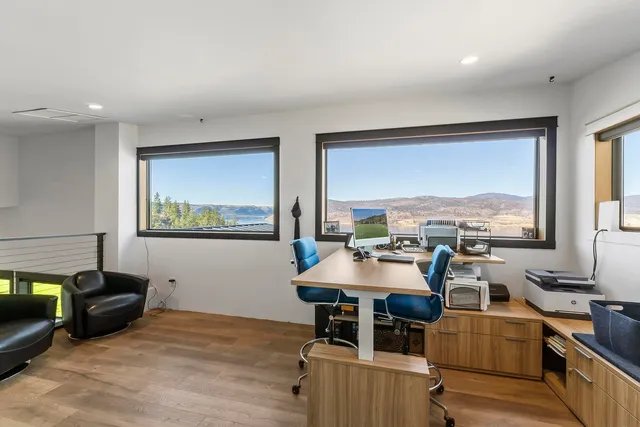 $1,500,000 | 29249 Rock Land Way East, Unit 29249 ROCK LAND WAY EAST, Seven Bays, WA 99122