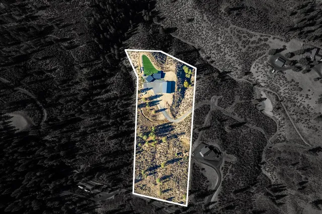 $1,500,000 | 29249 Rock Land Way East, Unit 29249 ROCK LAND WAY EAST, Seven Bays, WA 99122